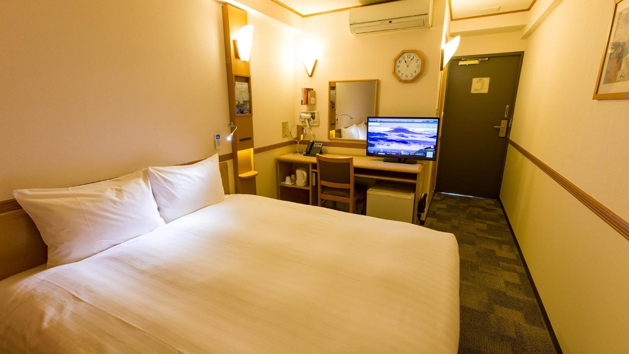 Toyoko Inn Shin-Osaka Chuo-Guchi Shinkan Room photo